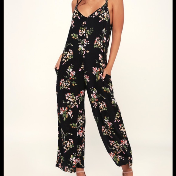 Lulus Pants - Lulu’s Floral Jumpsuit